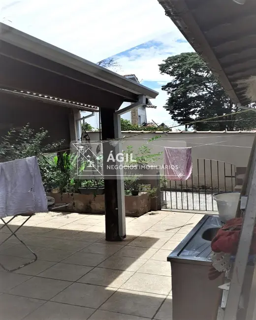 Casa com 4 quartos à venda, 330m2 em Jardim América, Jacarei - SP - imagem 2 Foto 2 de Casa com 4 quartos à venda, 330m2 em Jardim América, Jacarei - SP
