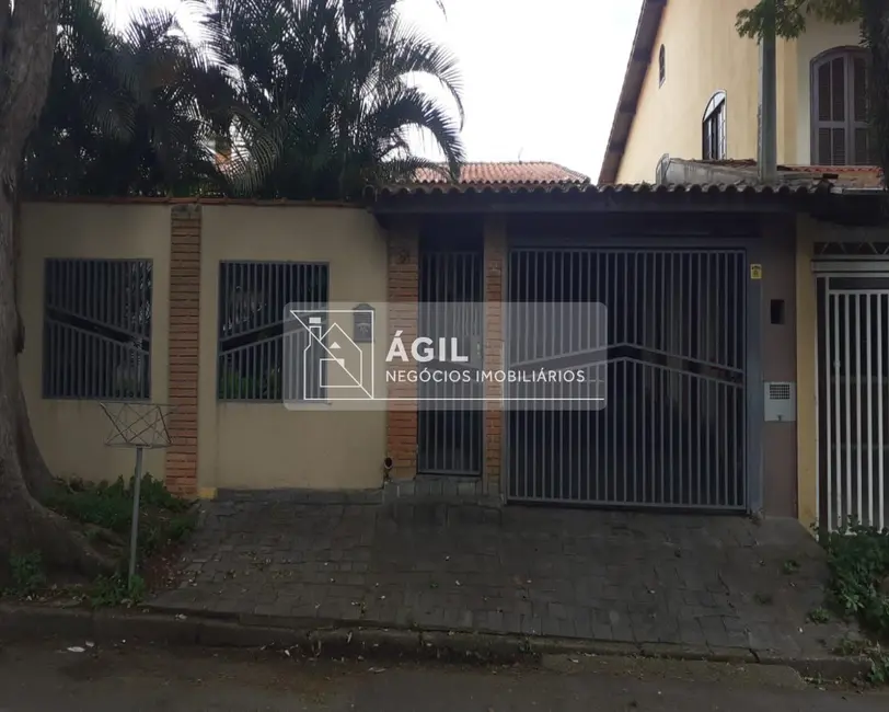 Casa com 4 quartos à venda, 330m2 em Jardim América, Jacarei - SP - imagem 1 Foto 1 de Casa com 4 quartos à venda, 330m2 em Jardim América, Jacarei - SP
