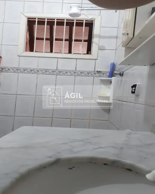 Casa com 4 quartos à venda, 330m2 em Jardim América, Jacarei - SP - imagem 6 Foto 6 de Casa com 4 quartos à venda, 330m2 em Jardim América, Jacarei - SP