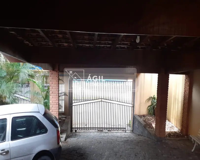 Casa com 4 quartos à venda, 330m2 em Jardim América, Jacarei - SP - imagem 5 Foto 5 de Casa com 4 quartos à venda, 330m2 em Jardim América, Jacarei - SP