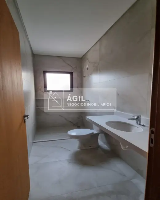 Foto 6 de Casa de Condomínio com 3 quartos à venda, 300m2 em Cacapava - SP