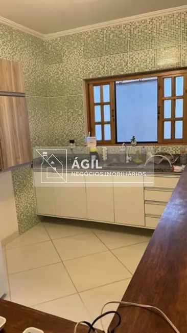 Foto 6 de Casa com 2 quartos à venda, 70m2 em Sao Jose Dos Campos - SP