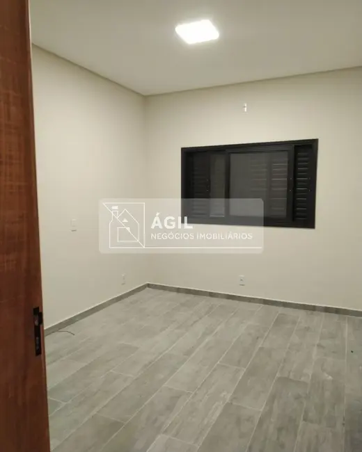 Foto 4 de Casa de Condomínio com 3 quartos à venda, 170m2 em Cacapava - SP