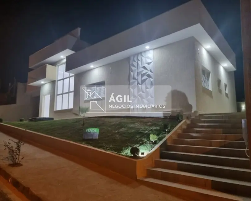 Foto 4 de Casa de Condomínio com 3 quartos à venda, 158m2 em Cacapava - SP