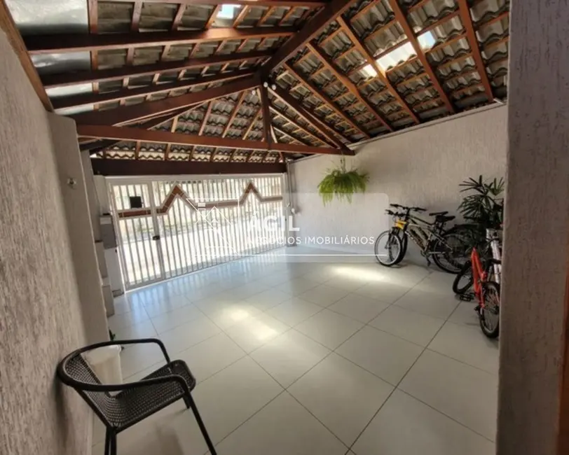 Casa com 2 quartos à venda, 125m2 em Sao Jose Dos Campos - SP - imagem 1 Foto 1 de Casa com 2 quartos à venda, 125m2 em Sao Jose Dos Campos - SP