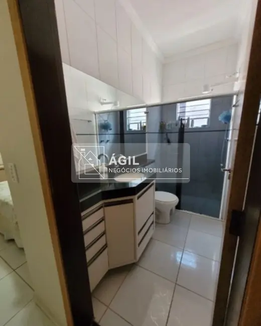 Casa com 2 quartos à venda, 125m2 em Sao Jose Dos Campos - SP - imagem 5 Foto 5 de Casa com 2 quartos à venda, 125m2 em Sao Jose Dos Campos - SP