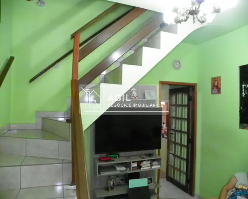 Foto 2 de Casa com 3 quartos à venda, 125m2 em Sao Jose Dos Campos - SP