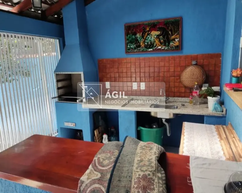 Casa com 3 quartos à venda, 134m2 em Sao Jose Dos Campos - SP - imagem 4 Foto 4 de Casa com 3 quartos à venda, 134m2 em Sao Jose Dos Campos - SP