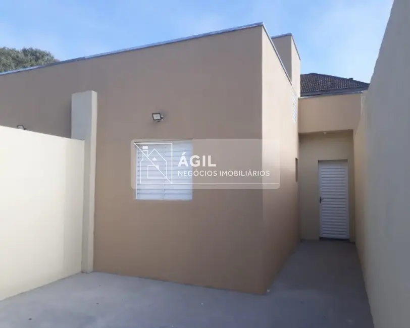 Casa com 2 quartos à venda, 64m2 em Sao Jose Dos Campos - SP - imagem 2 Foto 2 de Casa com 2 quartos à venda, 64m2 em Sao Jose Dos Campos - SP