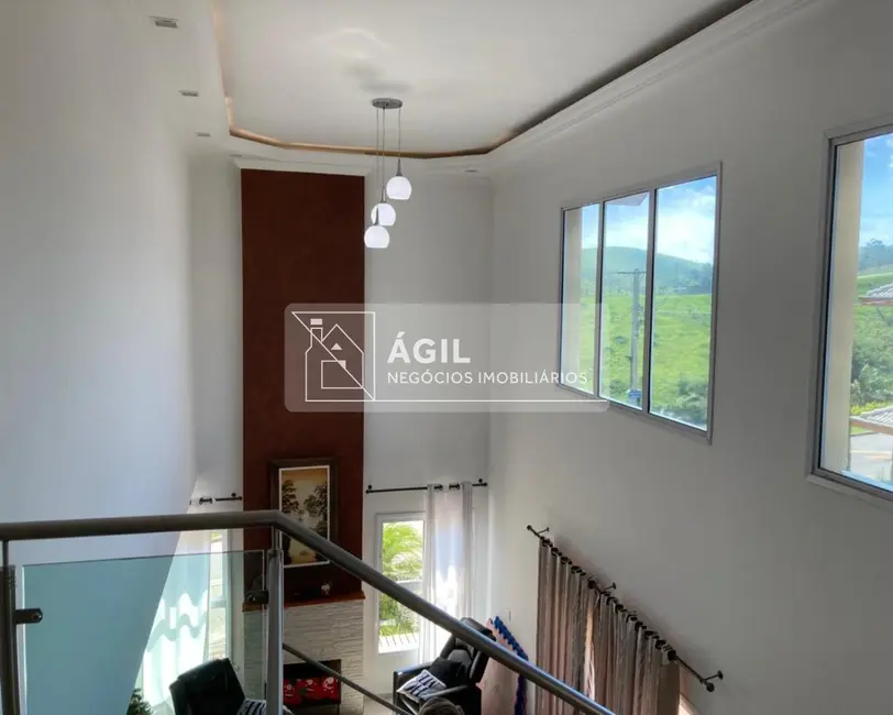 Foto 7 de Casa de Condomínio com 3 quartos à venda, 350m2 em Sao Jose Dos Campos - SP