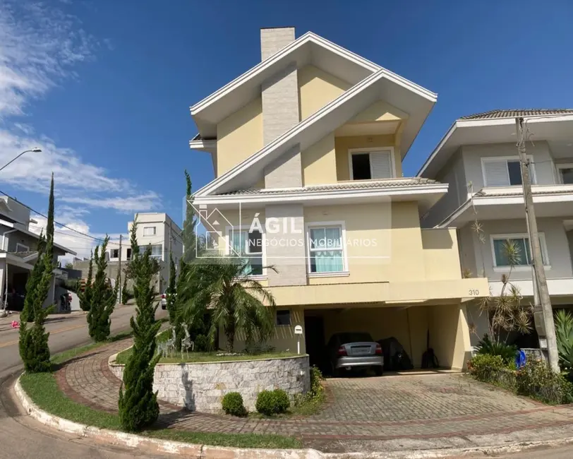 Foto 1 de Casa de Condomínio com 3 quartos à venda, 350m2 em Sao Jose Dos Campos - SP