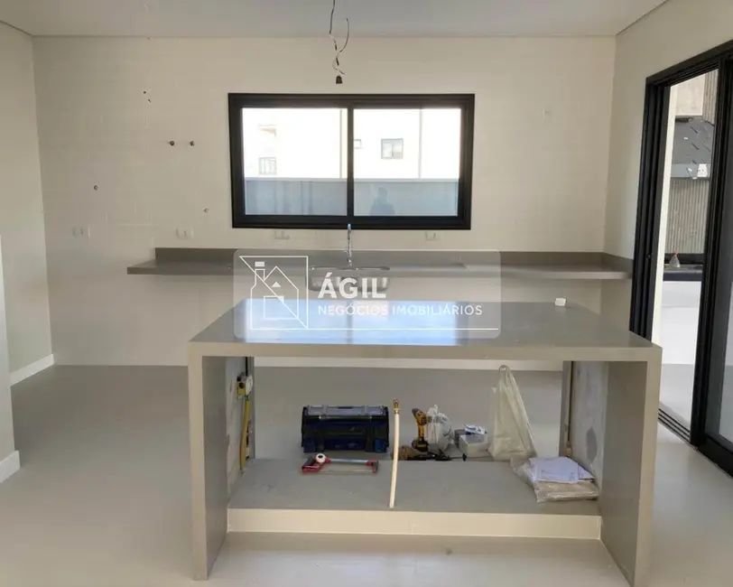 Foto 5 de Casa de Condomínio com 5 quartos à venda, 450m2 em Sao Jose Dos Campos - SP