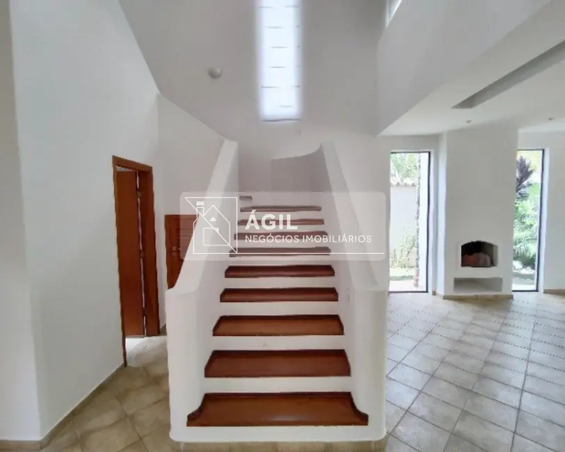 Foto 9 de Casa com 3 quartos à venda, 376m2 em Sao Jose Dos Campos - SP