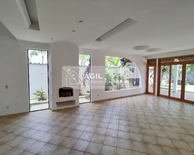 Foto 4 de Casa com 3 quartos à venda, 376m2 em Sao Jose Dos Campos - SP