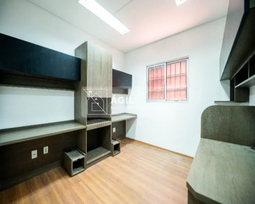 Sala Comercial à venda, 200m2 em Sao Jose Dos Campos - SP - imagem 3 Foto 3 de Sala Comercial à venda, 200m2 em Sao Jose Dos Campos - SP
