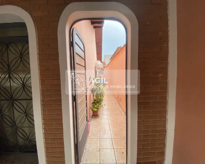 Foto 6 de Casa com 3 quartos à venda, 250m2 em Sao Jose Dos Campos - SP