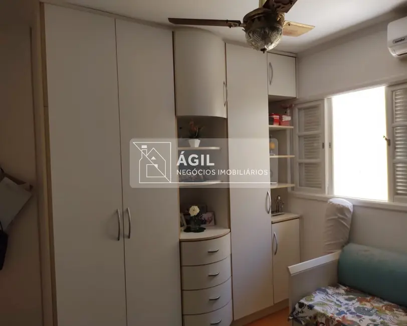 Foto 6 de Casa de Condomínio com 4 quartos à venda, 175m2 em Parque Califórnia, Jacarei - SP