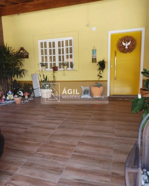 Foto 8 de Casa de Condomínio com 4 quartos à venda, 175m2 em Parque Califórnia, Jacarei - SP