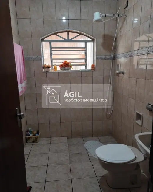 Foto 2 de Casa com 4 quartos à venda, 360m2 em Sao Jose Dos Campos - SP