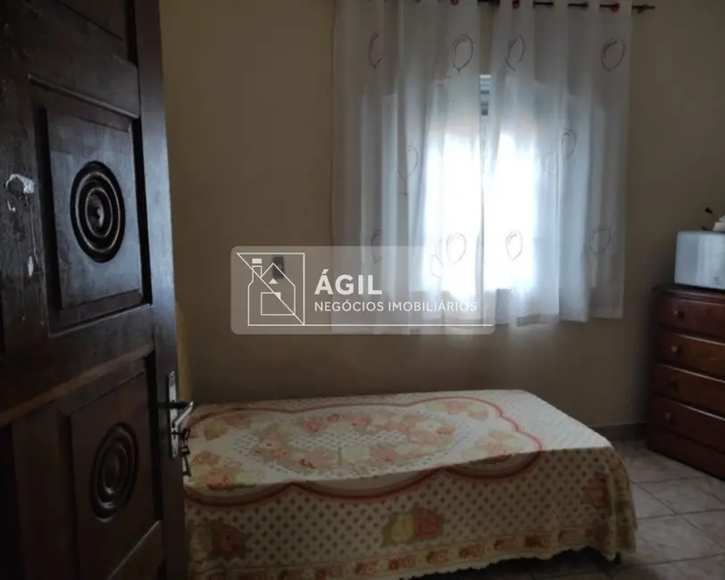 Foto 6 de Casa com 4 quartos à venda, 360m2 em Sao Jose Dos Campos - SP