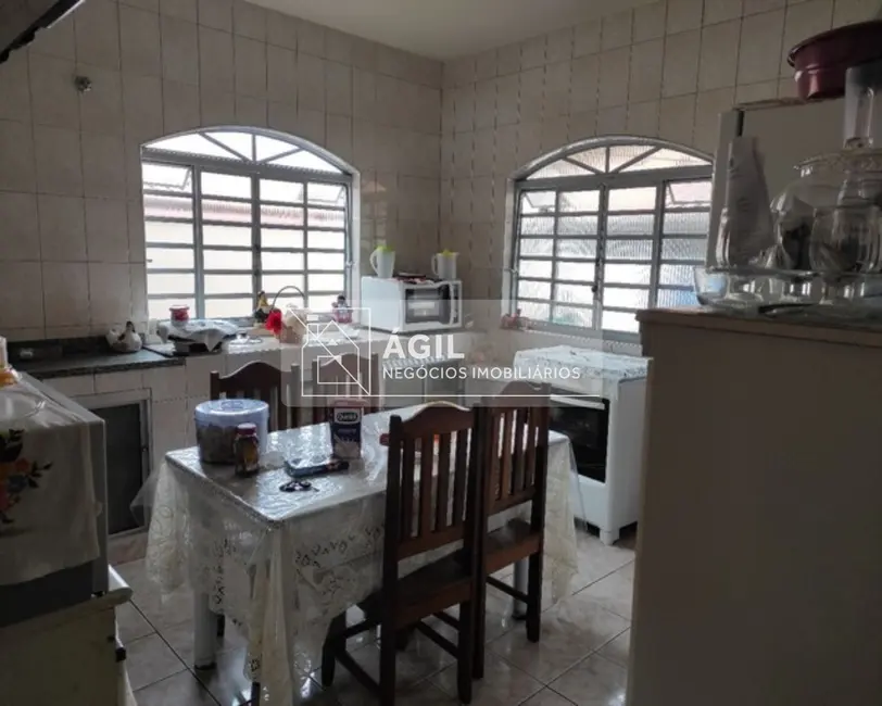 Foto 1 de Casa com 4 quartos à venda, 360m2 em Sao Jose Dos Campos - SP