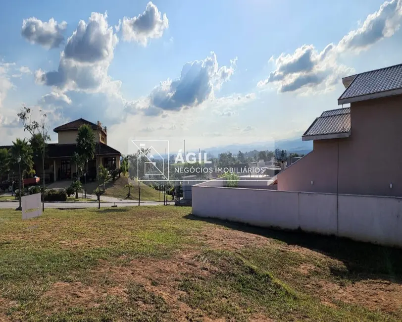 Foto 3 de Terreno / Lote à venda, 335m2 em Bairro do Grama, Cacapava - SP