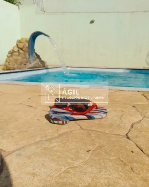 Foto 5 de Casa de Condomínio com 2 quartos à venda, 71m2 em Jardim Califórnia, Jacarei - SP