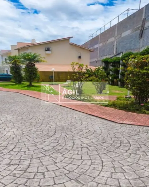 Foto 3 de Casa de Condomínio com 2 quartos à venda, 71m2 em Jardim Califórnia, Jacarei - SP