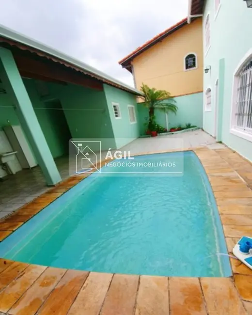 Foto 2 de Casa com 5 quartos à venda, 308m2 em Sao Jose Dos Campos - SP