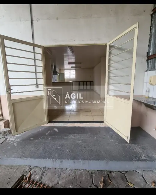 Armazém / Galpão para alugar, 2300m2 em Centro, Jacarei - SP - imagem 4 Foto 4 de Armazém / Galpão para alugar, 2300m2 em Centro, Jacarei - SP