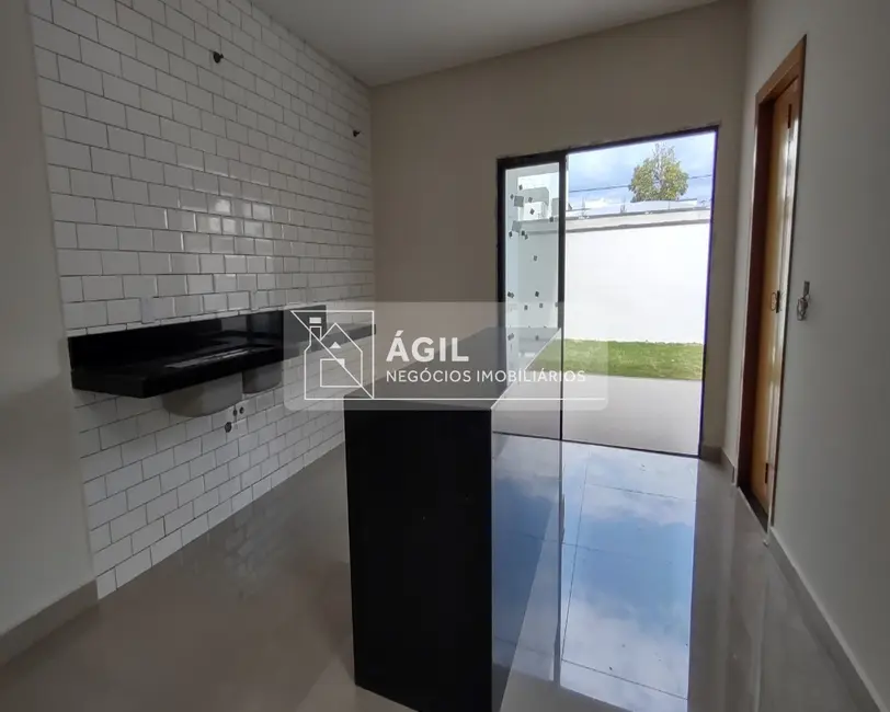 Foto 2 de Casa de Condomínio com 3 quartos para alugar, 300m2 em Cacapava - SP