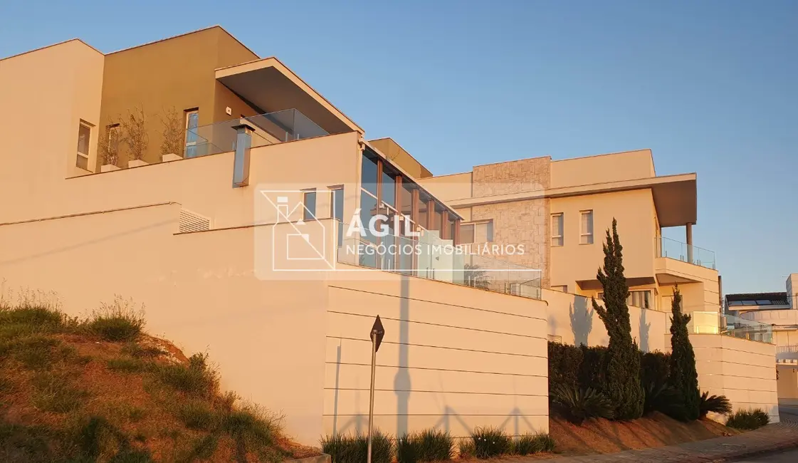 Foto 3 de Casa de Condomínio com 4 quartos à venda, 670m2 em Sao Jose Dos Campos - SP