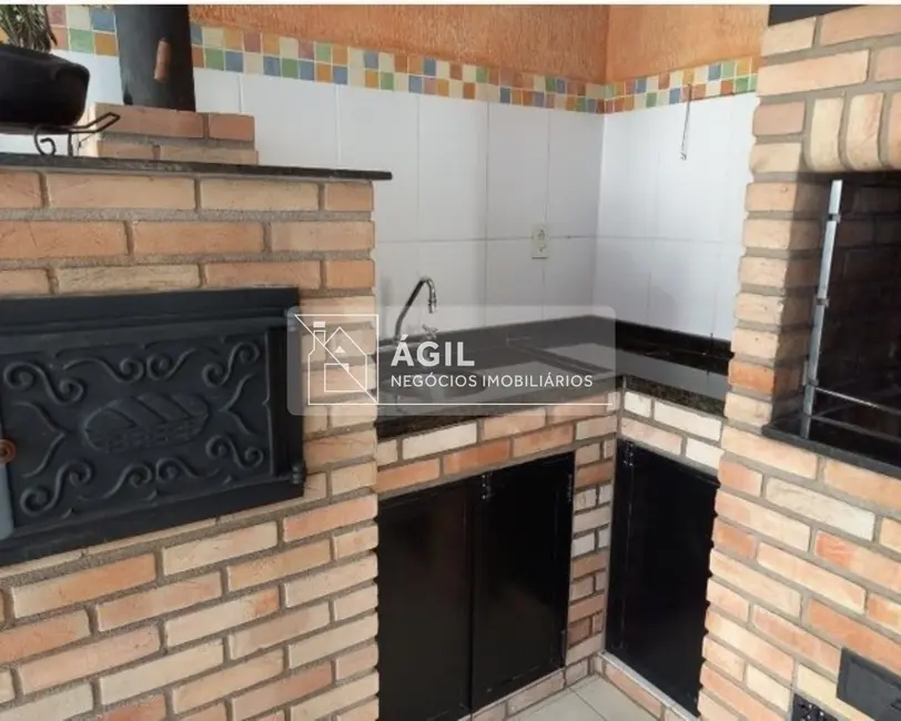 Foto 4 de Casa com 3 quartos à venda, 150m2 em Sao Jose Dos Campos - SP