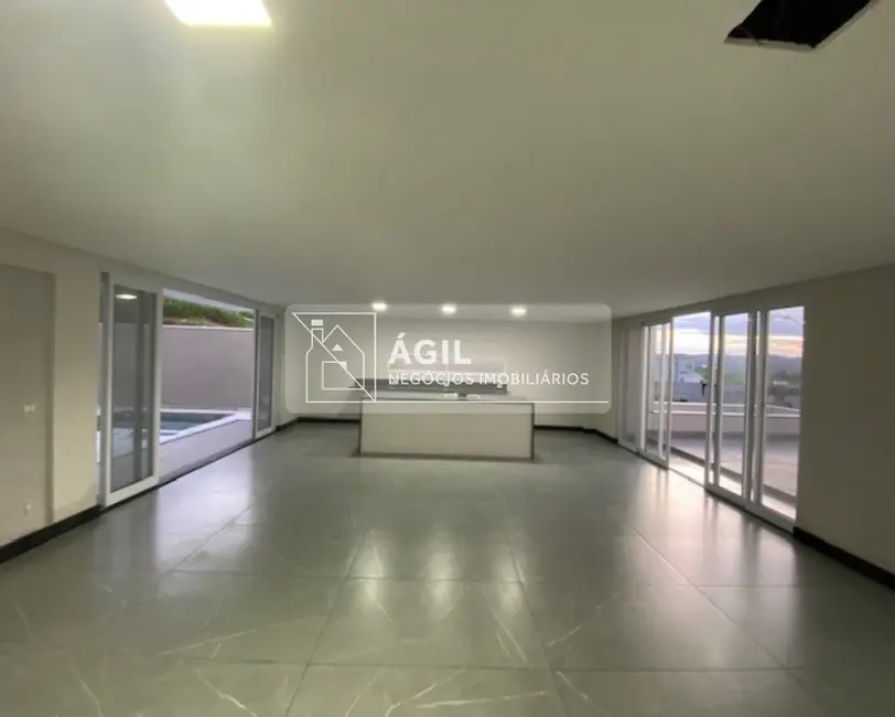 Foto 6 de Casa de Condomínio com 3 quartos à venda, 450m2 em Sao Jose Dos Campos - SP