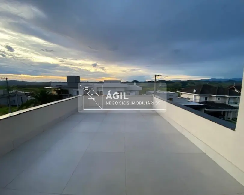 Foto 9 de Casa de Condomínio com 3 quartos à venda, 450m2 em Sao Jose Dos Campos - SP