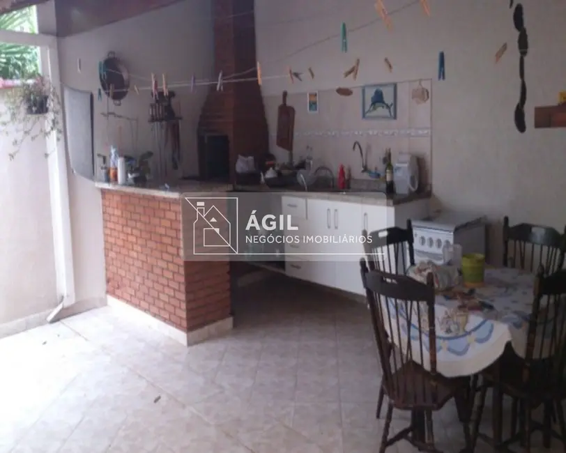 Foto 6 de Casa com 3 quartos à venda, 250m2 em Sao Jose Dos Campos - SP