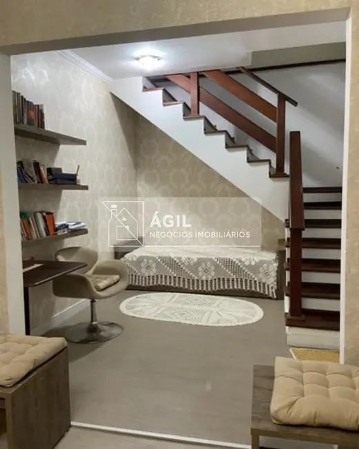 Foto 3 de Casa com 3 quartos à venda, 300m2 em Sao Jose Dos Campos - SP