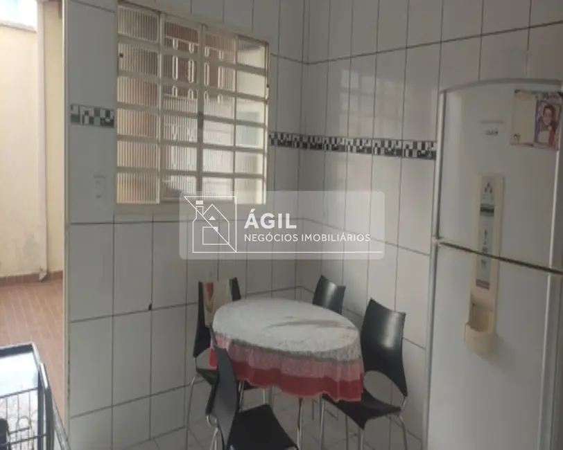 Foto 9 de Casa com 3 quartos à venda, 170m2 em Sao Jose Dos Campos - SP