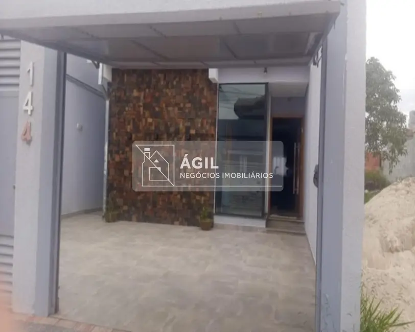 Foto 1 de Casa com 3 quartos à venda, 240m2 em Sao Jose Dos Campos - SP