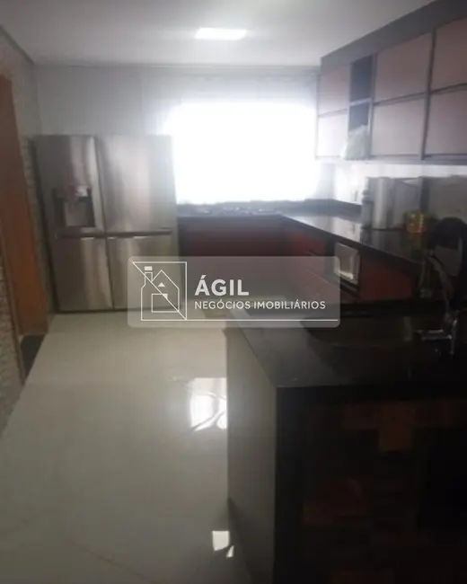 Foto 9 de Casa com 3 quartos à venda, 240m2 em Sao Jose Dos Campos - SP