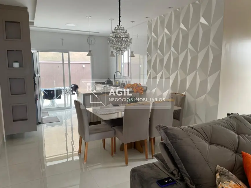 Foto 6 de Casa de Condomínio com 3 quartos à venda, 300m2 em Cacapava - SP