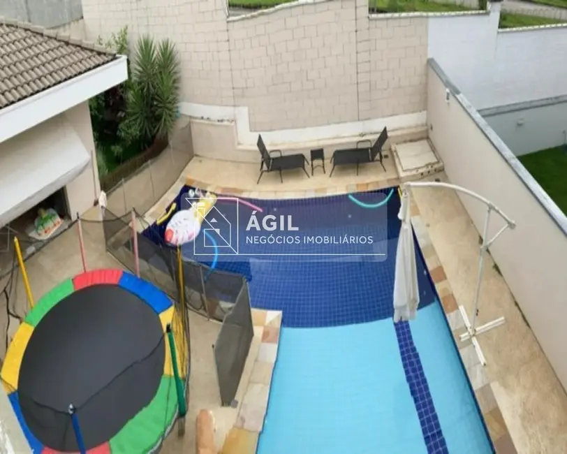 Foto 7 de Casa de Condomínio com 4 quartos à venda, 300m2 em Sao Jose Dos Campos - SP