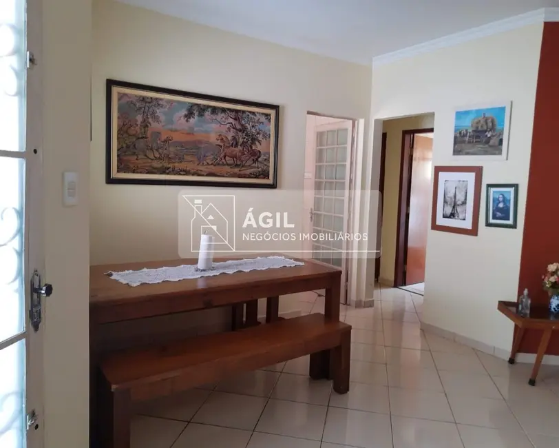 Foto 2 de Casa com 3 quartos à venda, 200m2 em Jardim do Sol, Taubate - SP