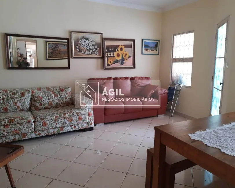 Foto 6 de Casa com 3 quartos à venda, 200m2 em Jardim do Sol, Taubate - SP