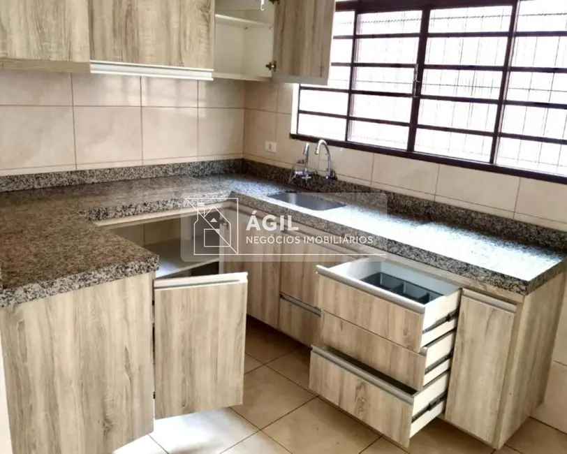 Foto 8 de Casa com 3 quartos à venda, 182m2 em Sao Jose Dos Campos - SP