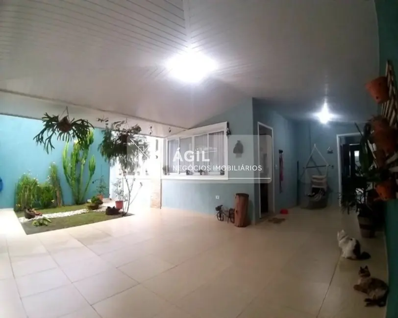 Foto 3 de Casa com 3 quartos à venda, 250m2 em Loteamento Villa Branca, Jacarei - SP