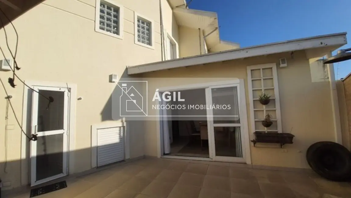 Casa de Condomínio com 3 quartos à venda, 115m2 em Sao Jose Dos Campos - SP - imagem 5 Foto 5 de Casa de Condomínio com 3 quartos à venda, 115m2 em Sao Jose Dos Campos - SP