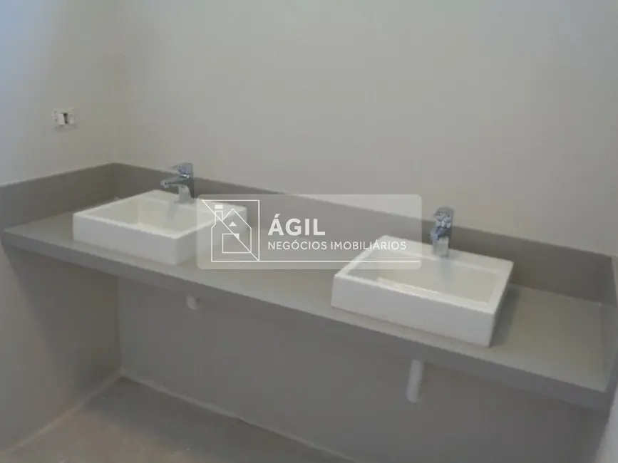 Foto 8 de Casa com 4 quartos à venda, 400m2 em Sao Jose Dos Campos - SP