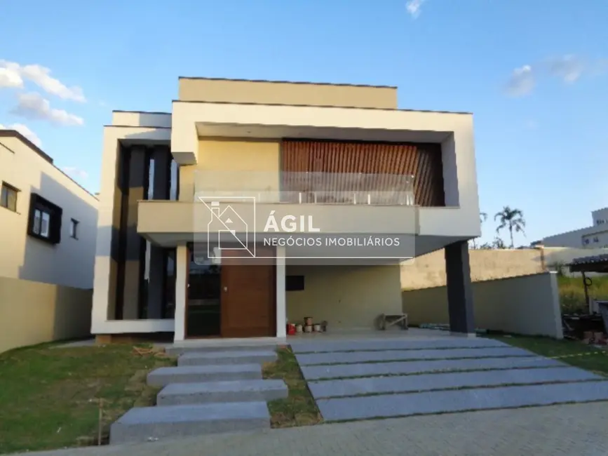 Foto 1 de Casa com 4 quartos à venda, 400m2 em Sao Jose Dos Campos - SP