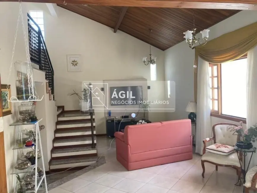 Foto 9 de Casa de Condomínio com 4 quartos à venda, 256m2 em Sao Jose Dos Campos - SP